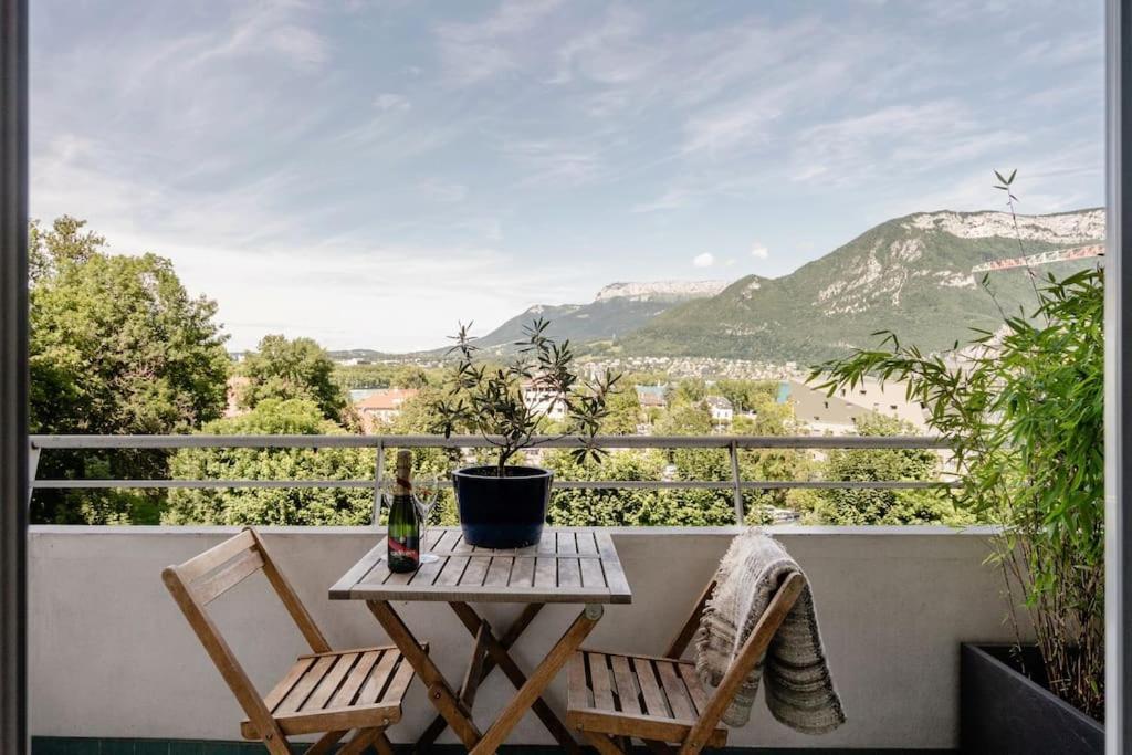 Le Panorama - Vue Lac Et Montagne Avec Parking Annecy Buitenkant foto